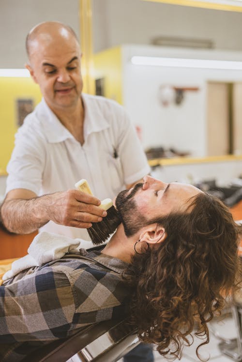 Building a Next-Generation Barber Shop with Cutting-Edge Tools