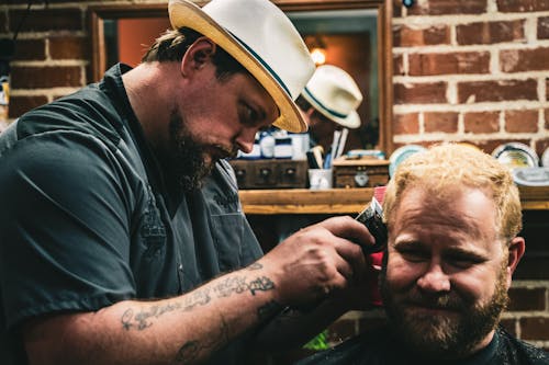 Barber's Ultimate Guide to the Top Hair Clippers