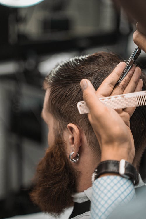 Navigating the Variety of Hair Clippers: A Comprehensive Guide