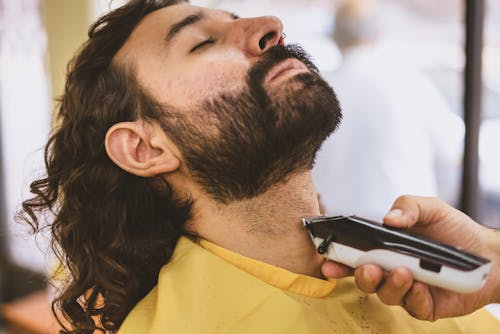 Crafting a Neat and Efficient Barber Workspace