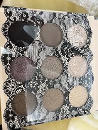 BEAUTY CREATIONS Boudoir Shadows 9 Shades Eyeshadow Palette - B