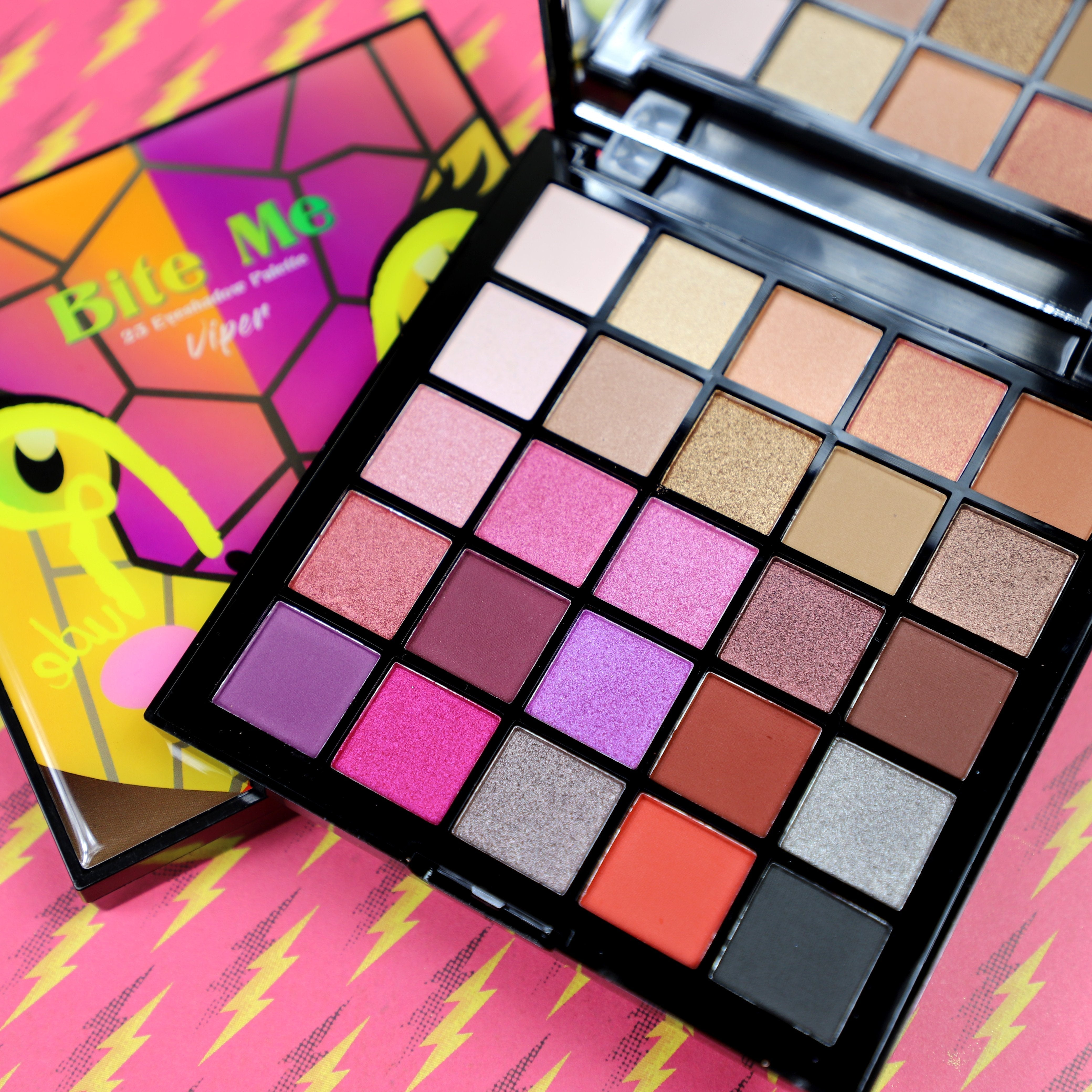 RUDE Bite Me 25 Eyeshadow Palette - Viper